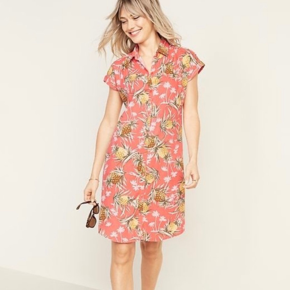 Old Navy Hawaiian t-shirt dress